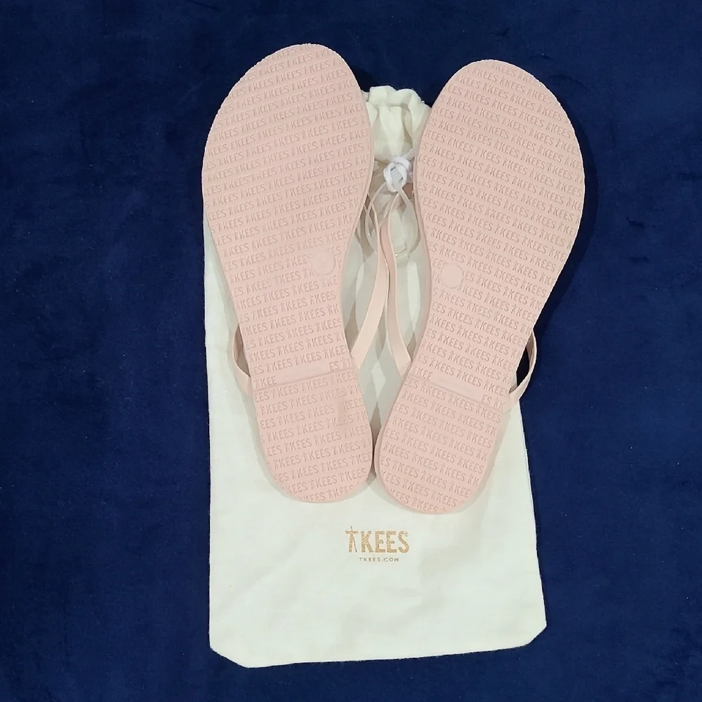 SOLD - Picture 2 of 6